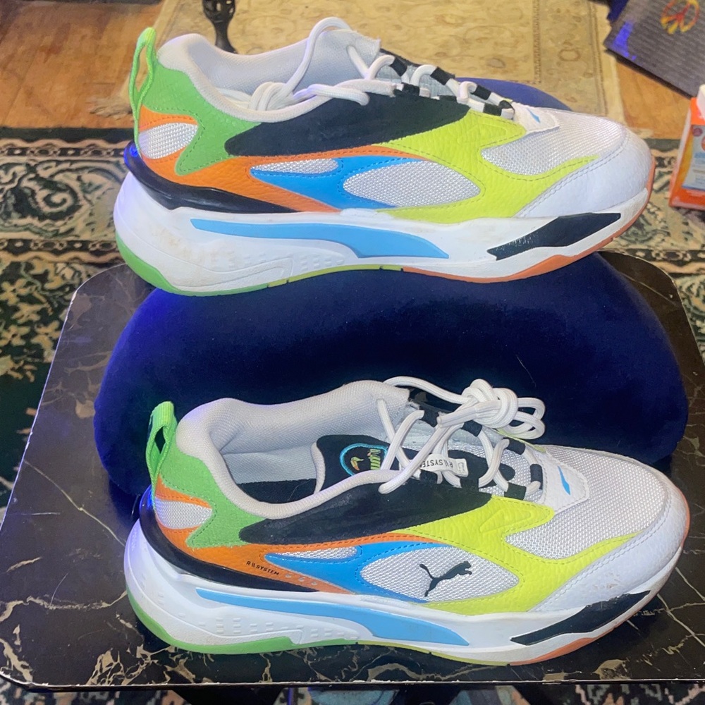 Puma R 11 System Kid Sneakers - White, Lime, and Navy (Size 5.5) … minimal wear